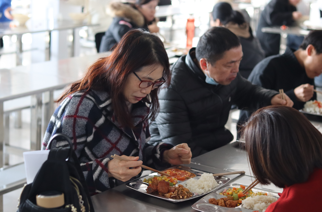热烈欢迎李博院长深入荥阳校区视察指导工作！_http://www.jidianku.com_校园活动_第9张